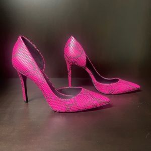 Jessica Simpson Hot Pink Snake Print Heels